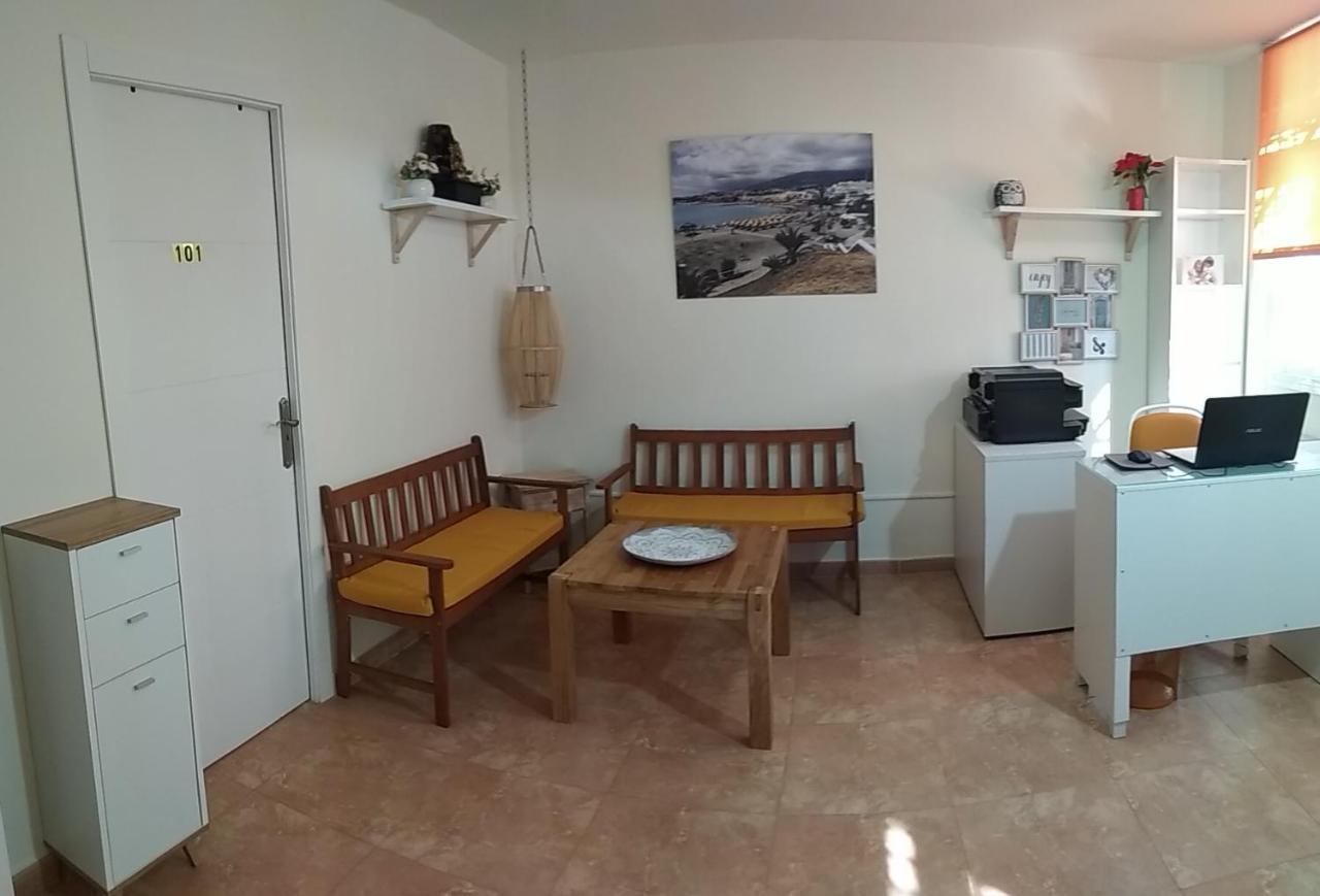 Kiki Vivienda Bed & Breakfast サン・イシドロ エクステリア 写真